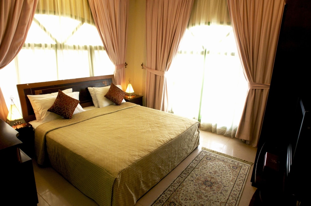 Safeer Plaza Hotel 21/50