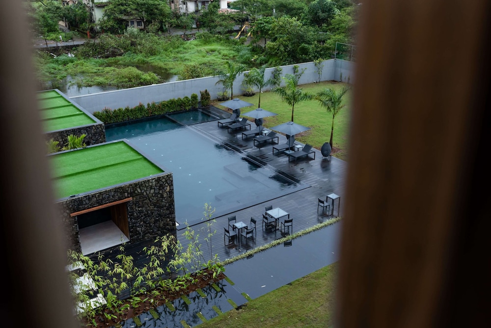 Radisson Resort and Spa Lonavala 66/76