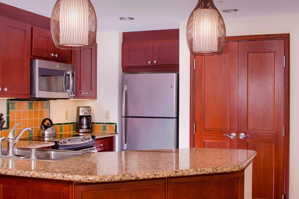 Marriott S Ko Olina Beach Club 6/50