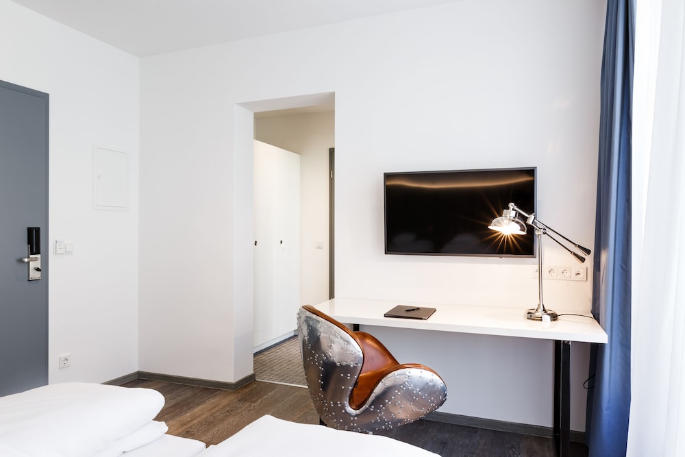 The Deutz, a Tribute Portfolio Hotel 41/61