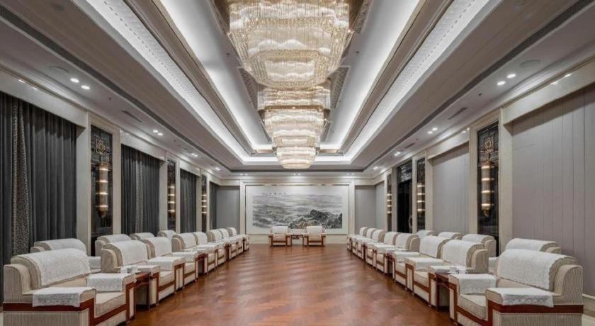 Liaoning Friendship Hotel 49/70