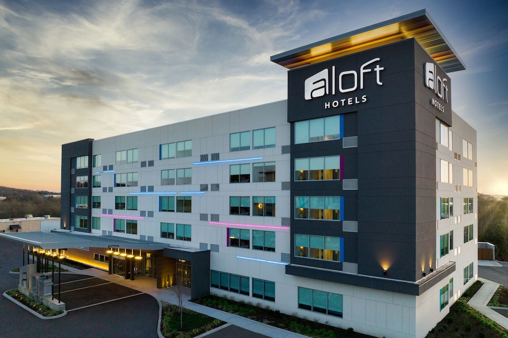 Aloft Knoxville West 2/59