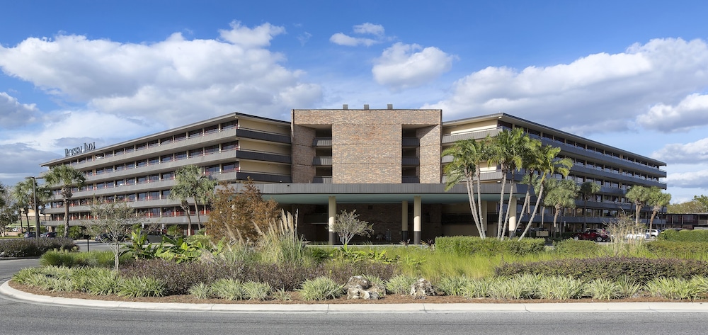 Rosen Inn International 6/67