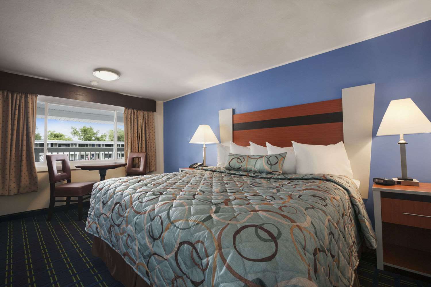Days Inn By Wyndham West Yarmouth/Hyannis Cape Cod Area 6/16