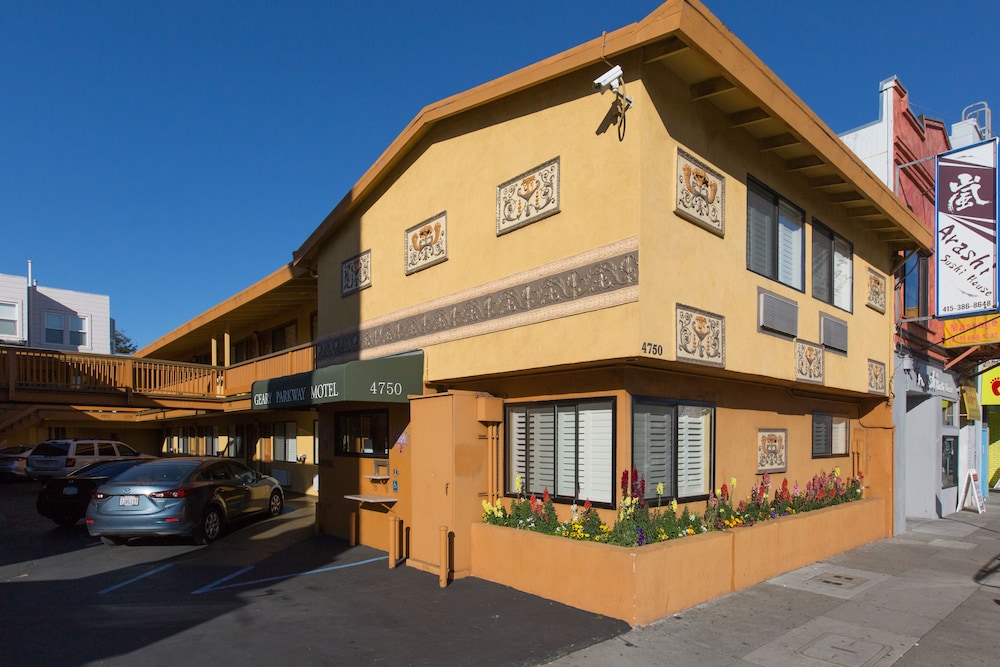 Geary Parkway Motel secondary