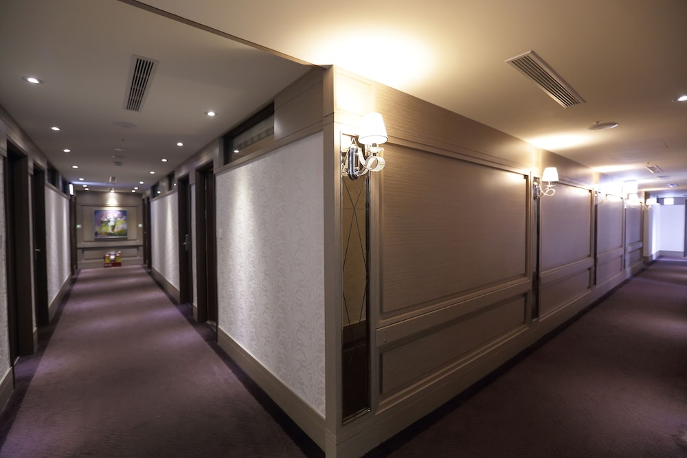 Muzik Hotel Ximen Station Branch 42/66
