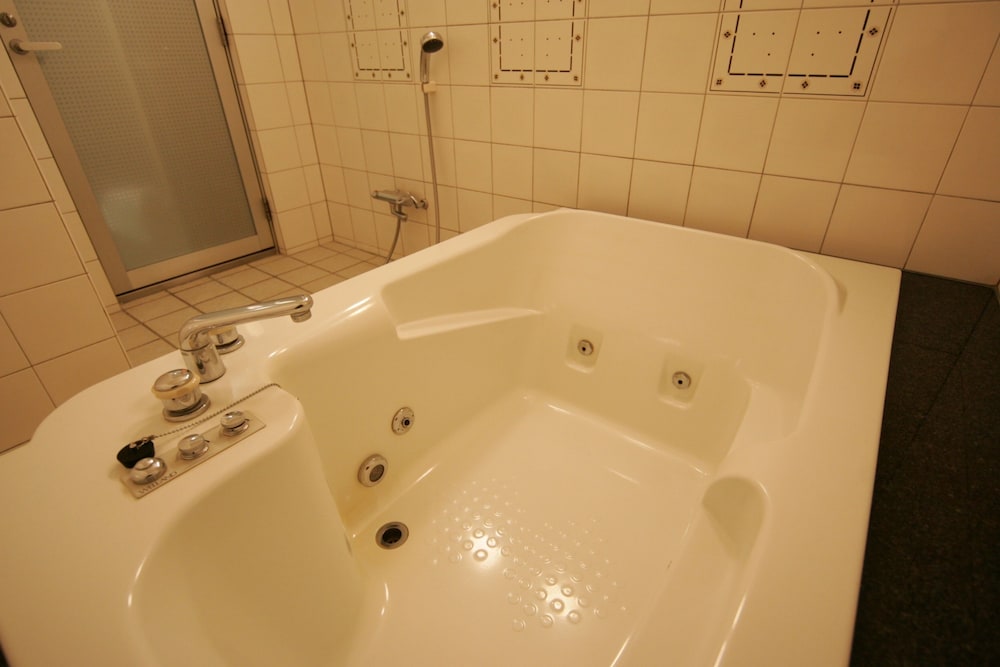 Green Rich Hotel Nishitetsu Ohashi Ekimae 10/56