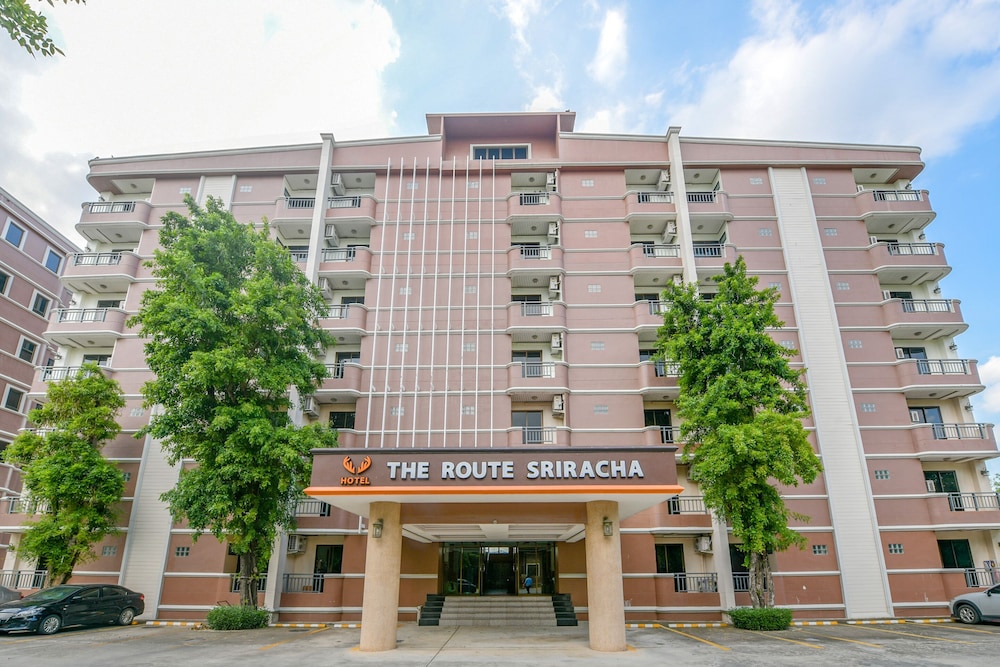 The Route Sriracha Hotel And Residence 2/49