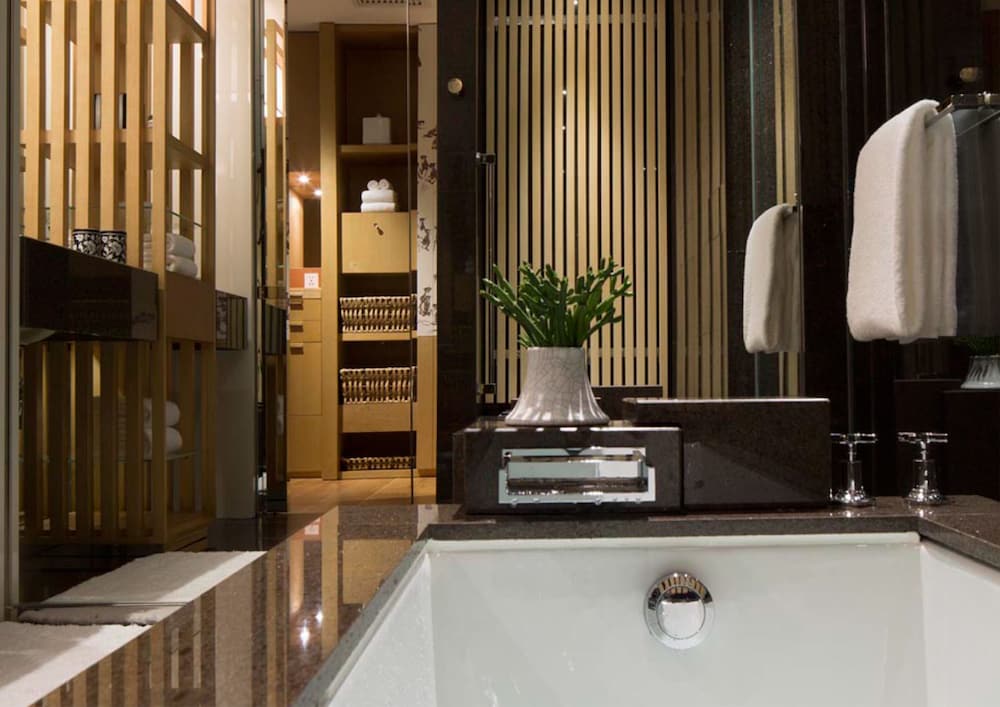 Grand Hyatt Chengdu 7/75