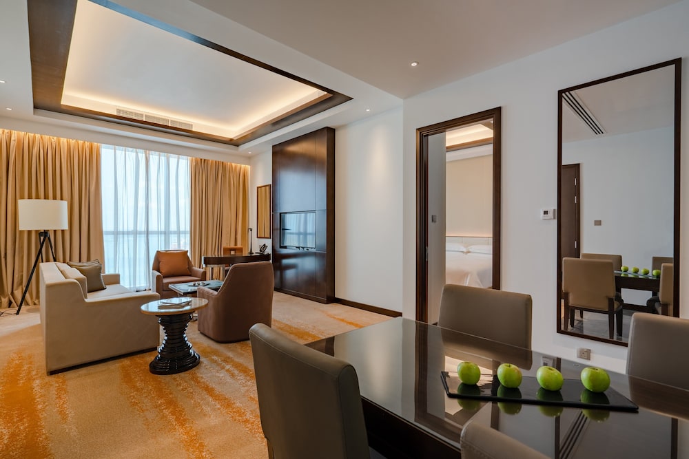 Johari Rotana 45/66