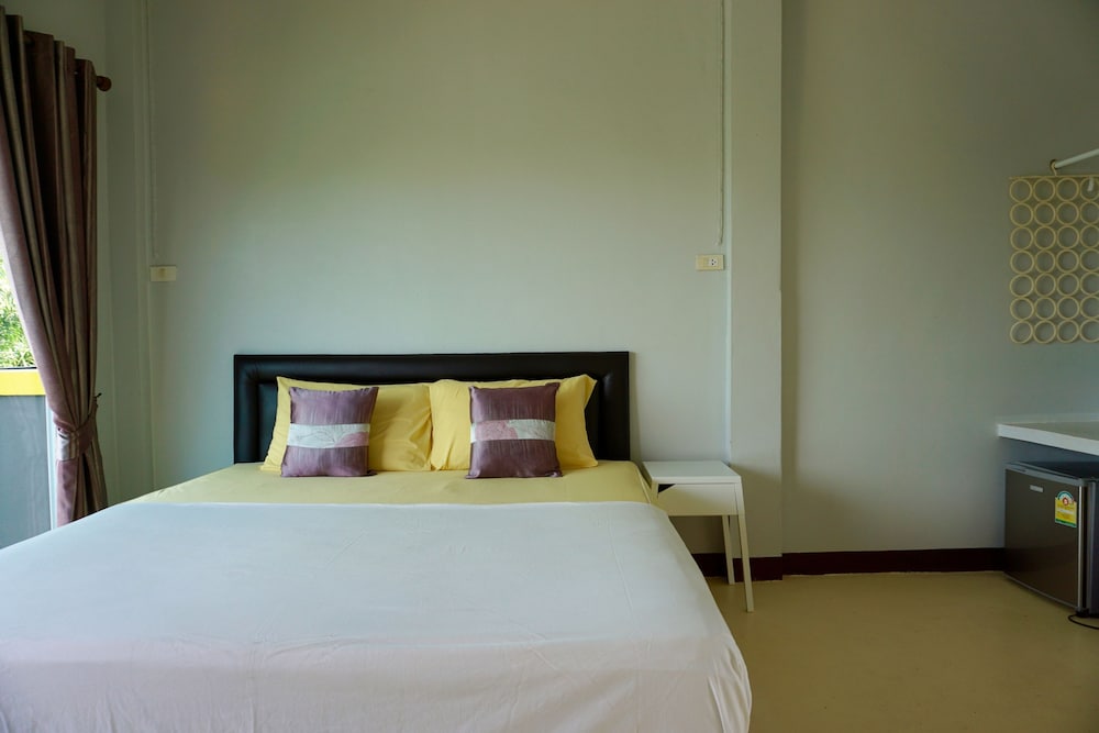 Lom La Lanta Hotel 6/40