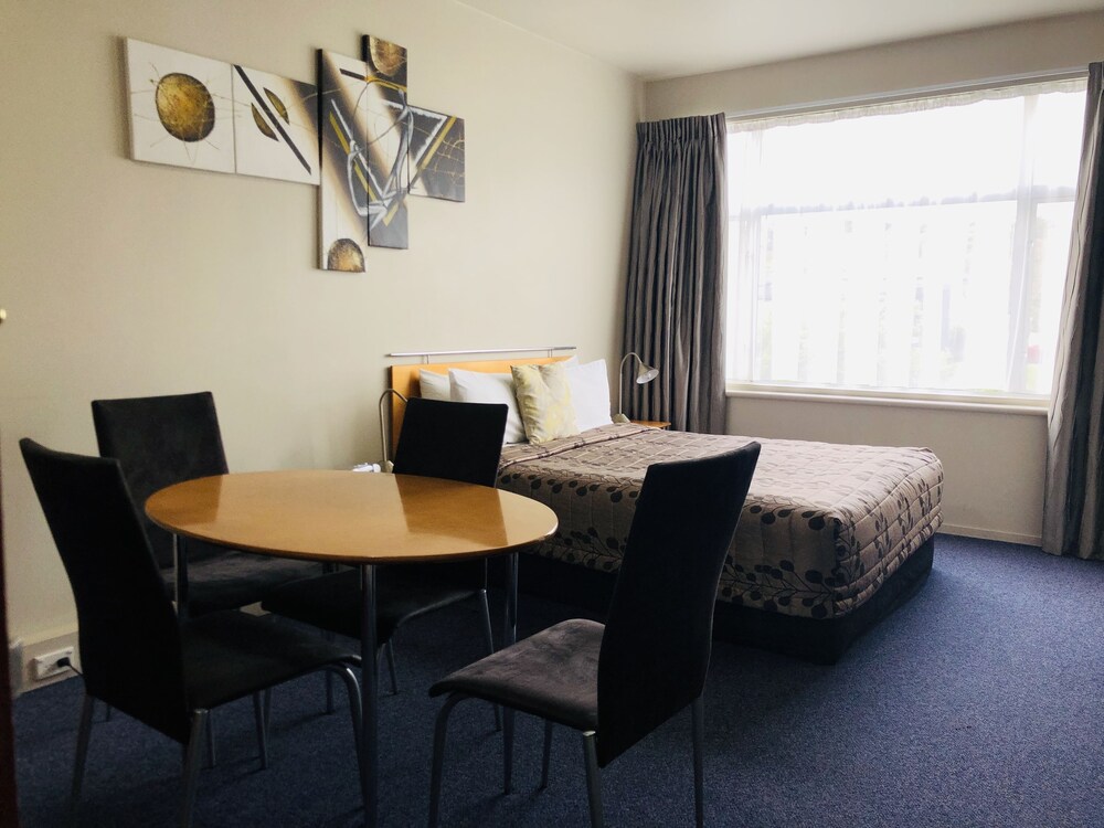 Best Western Wellington 24/35