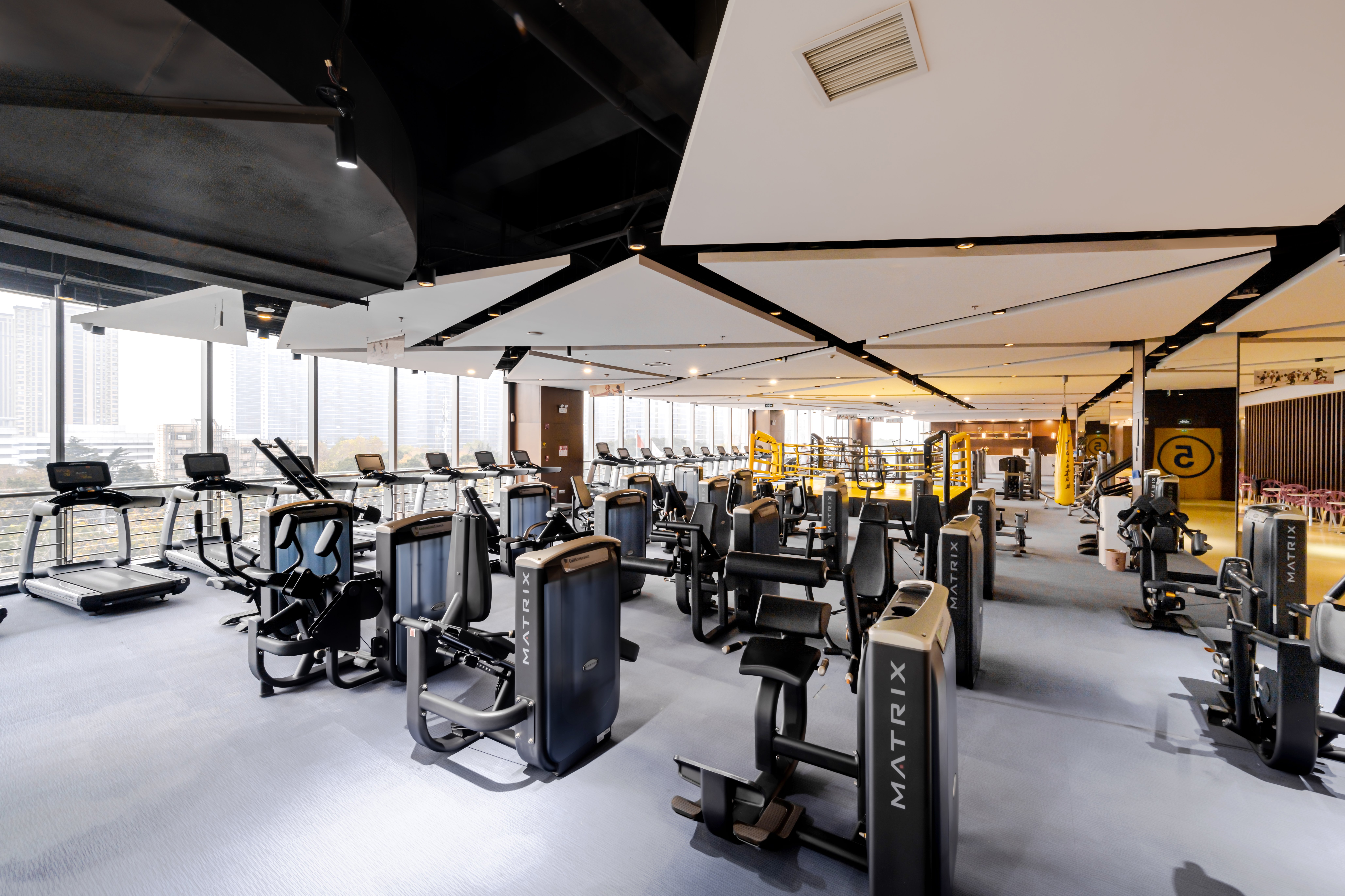 CROWNE PLAZA WUXI TAIHU 39/76