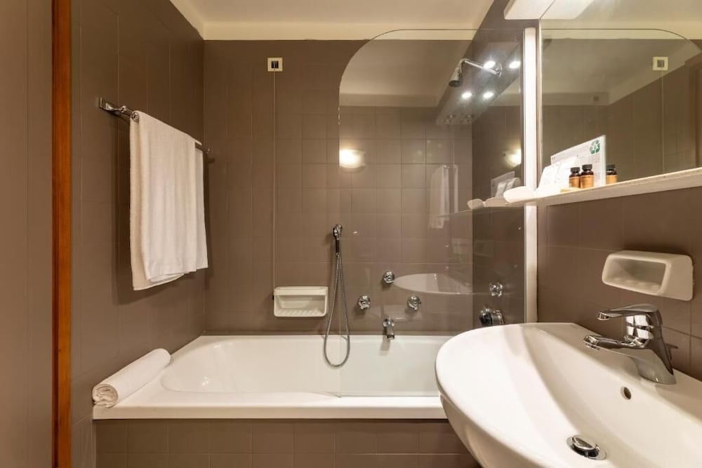 Hotel Astoria 35/39