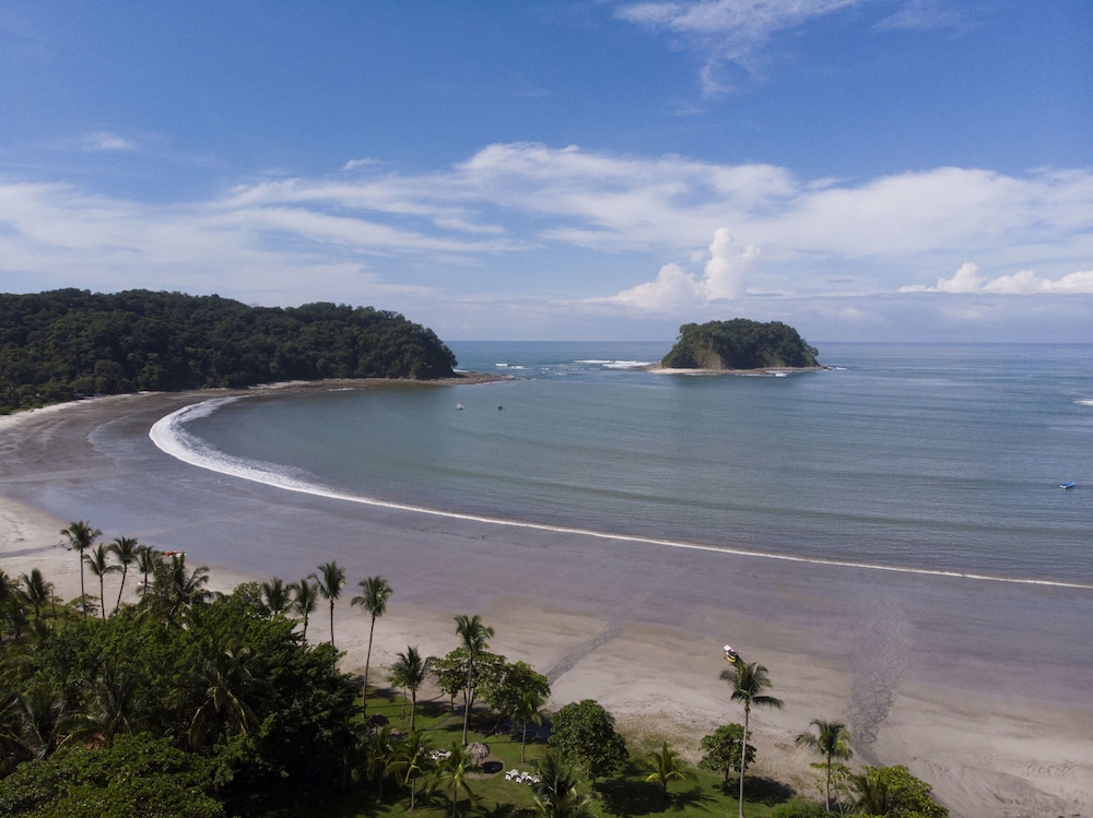 Azura Beach Resort - Adults Only 60/67