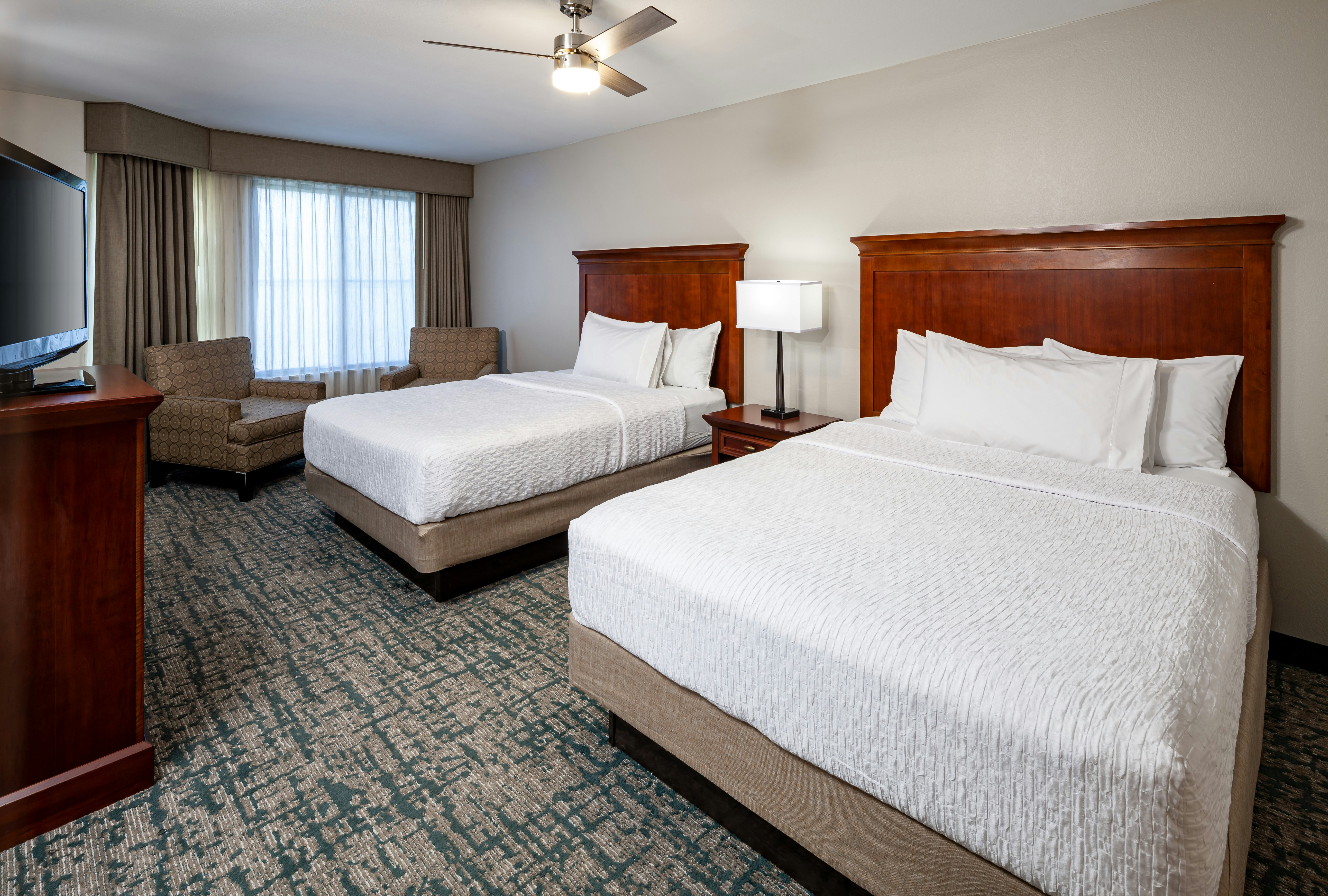 1 BEDROOM, SUITE, 2 QUEEN BEDS