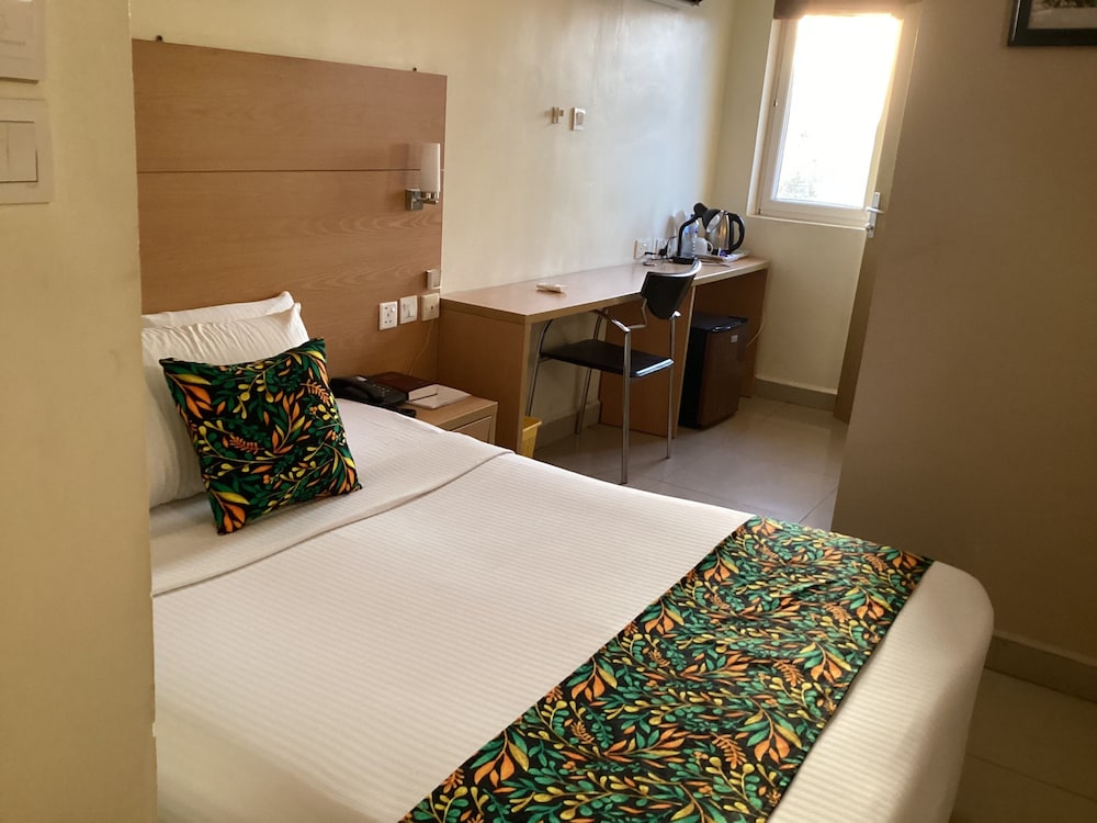 Adis Hotels Ibadan 9/32