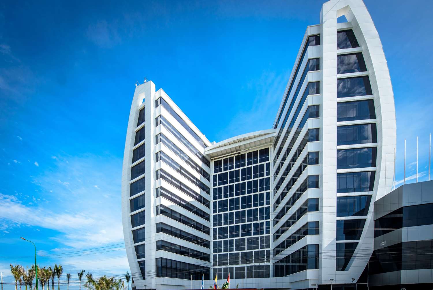 Wyndham Manta Sail Plaza Hotel and Convention Center 6/57