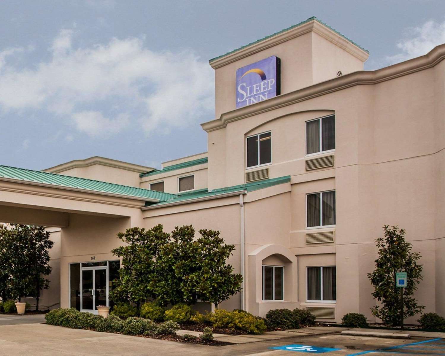 Baymont by Wyndham Slidell 2/14
