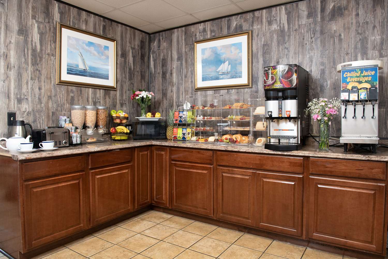 Rodeway Inn Middletown 5/35