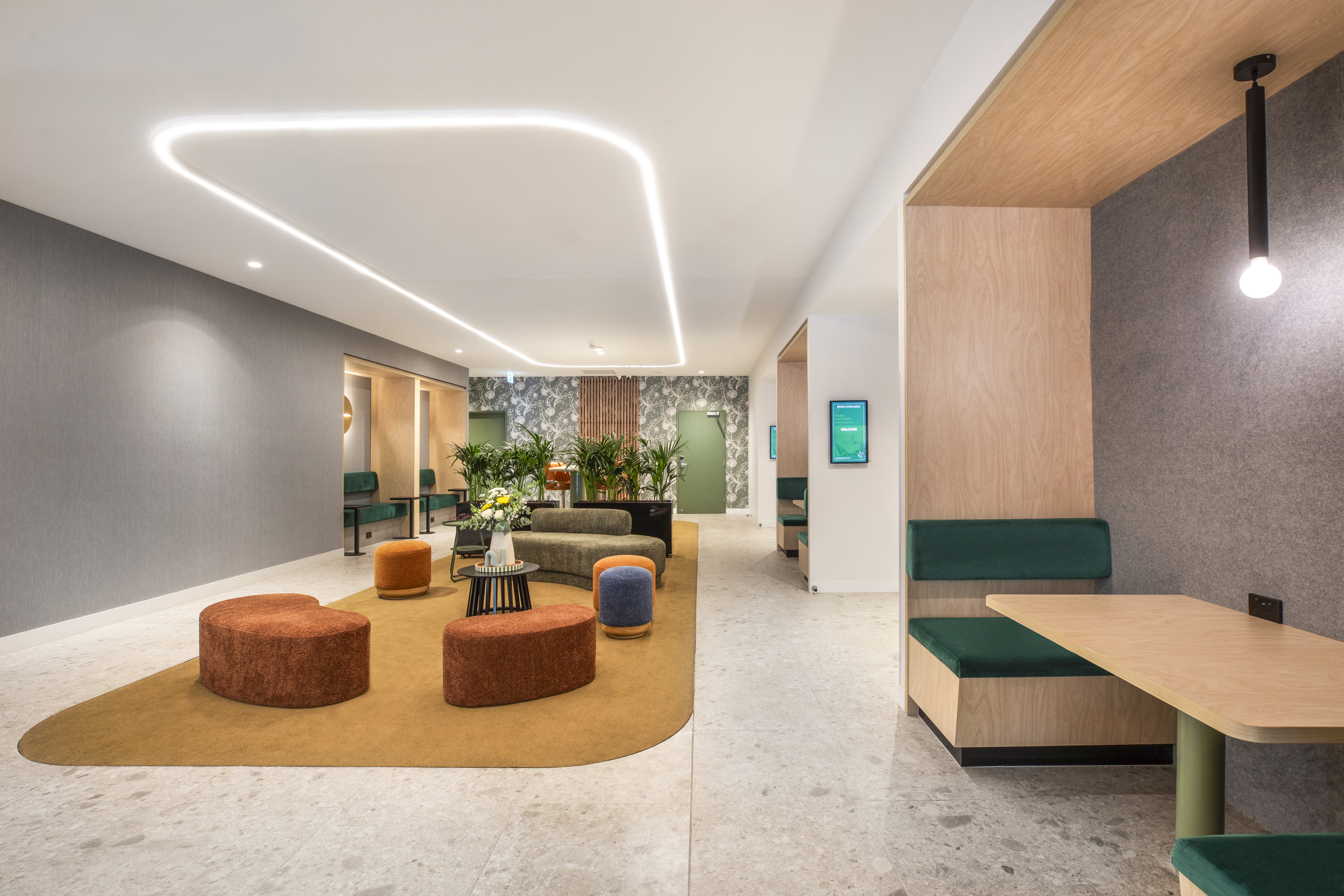 Holiday Inn Dandenong an IHG Hotel 26/50
