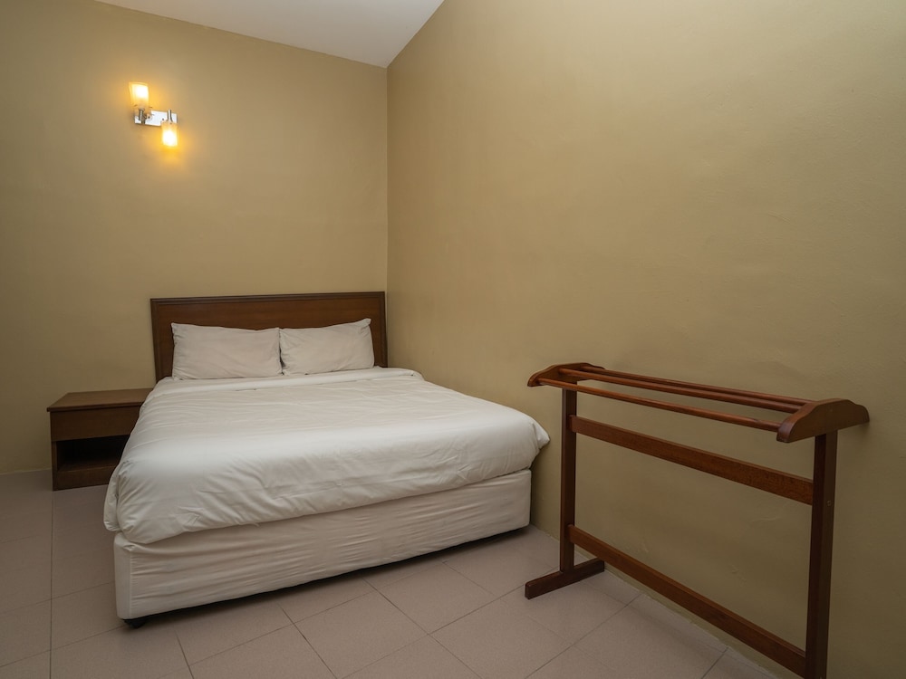 Deluxe, King Bed