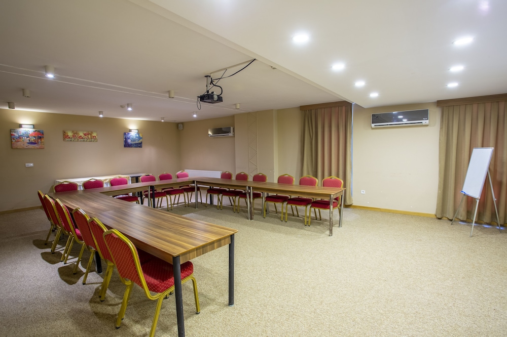 Hotel Zeytin Bahcesi 32/50