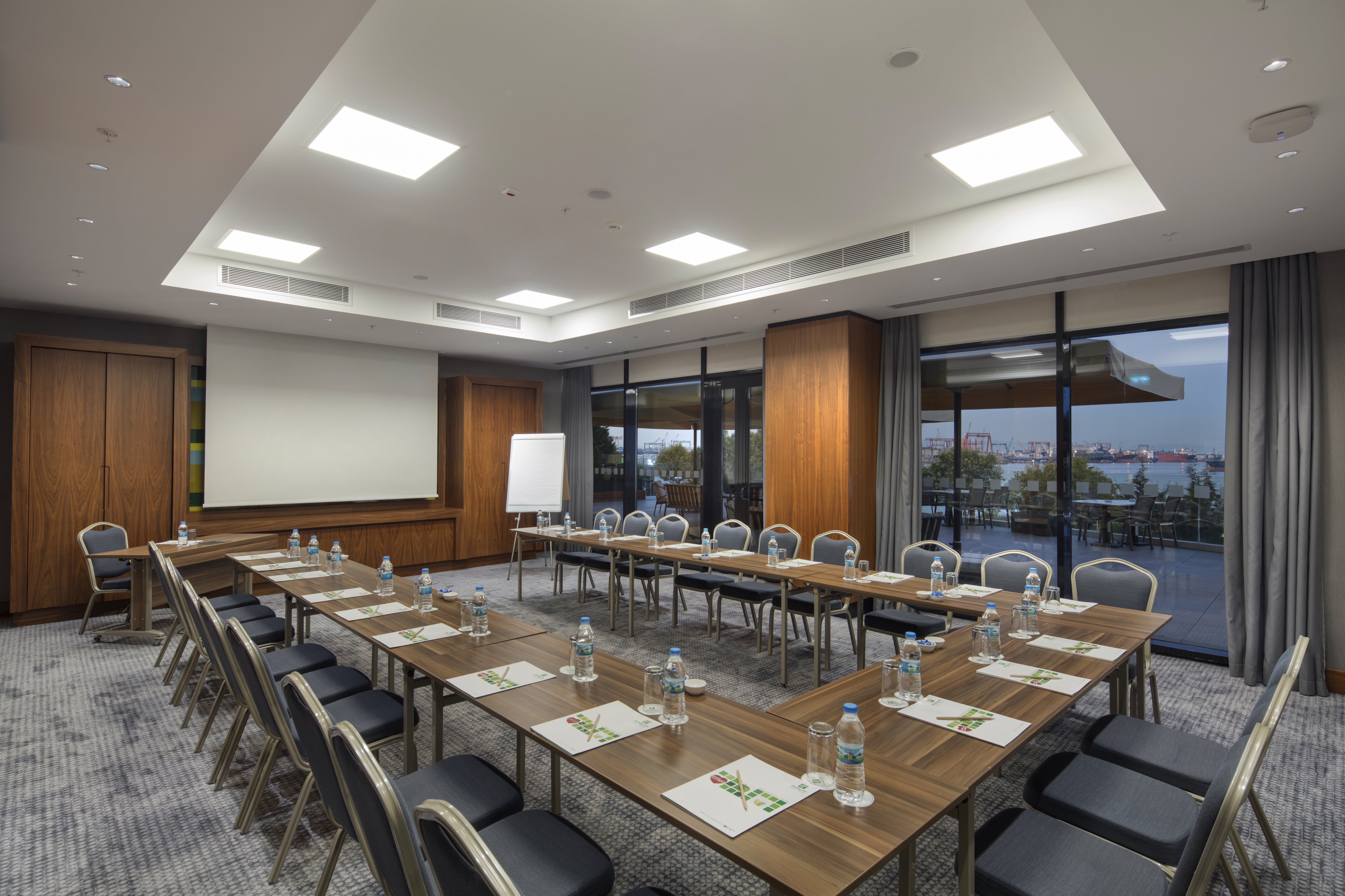 Holiday Inn ISTANBUL - TUZLA BAY 61/69