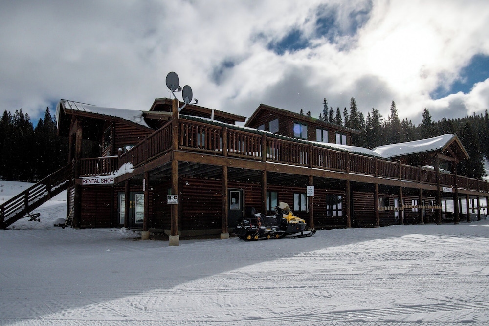 Alamo Inn 2/17