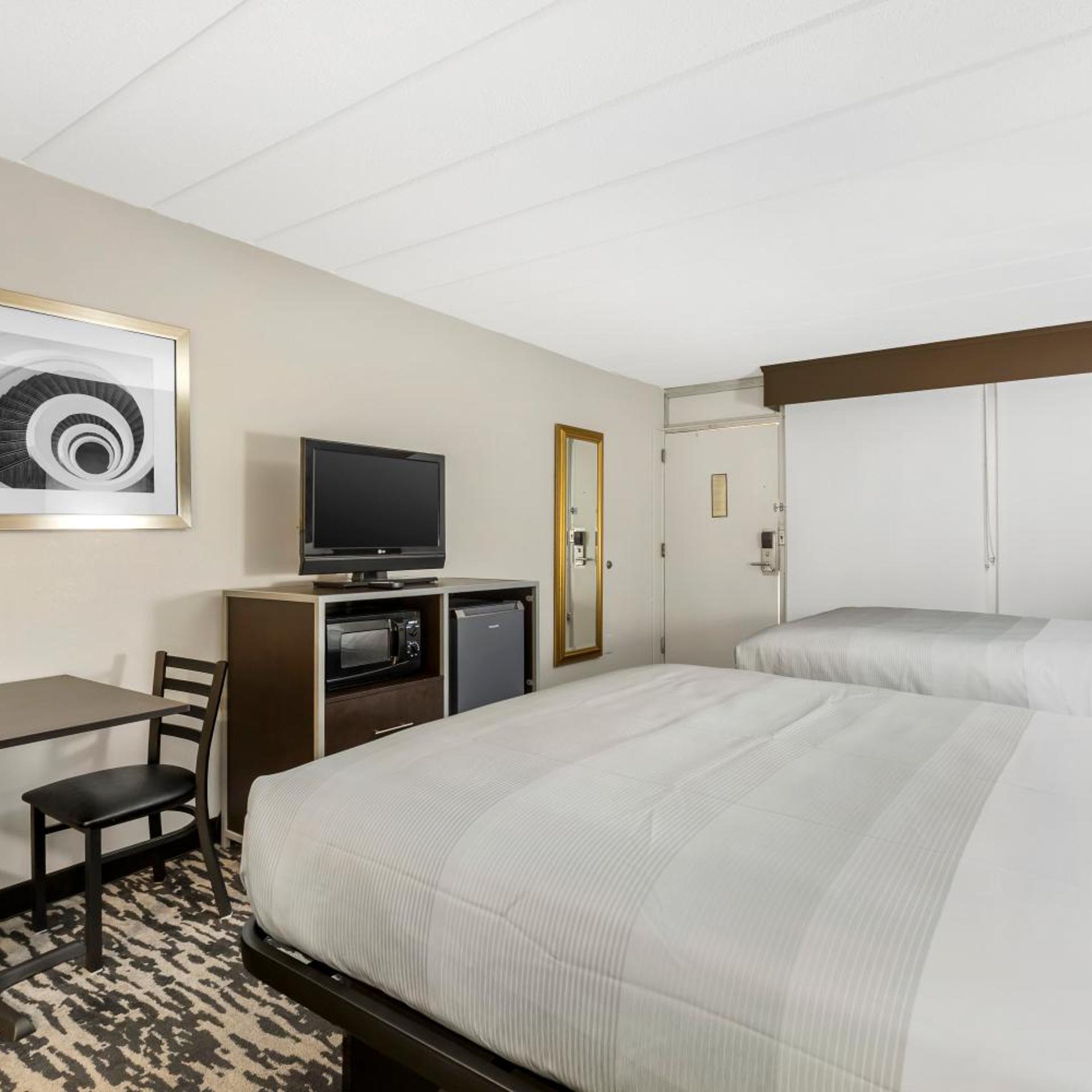 غرفة بسريرين كوين للمدخنين، Quality Inn & Suites Easley - Greenville 8/9