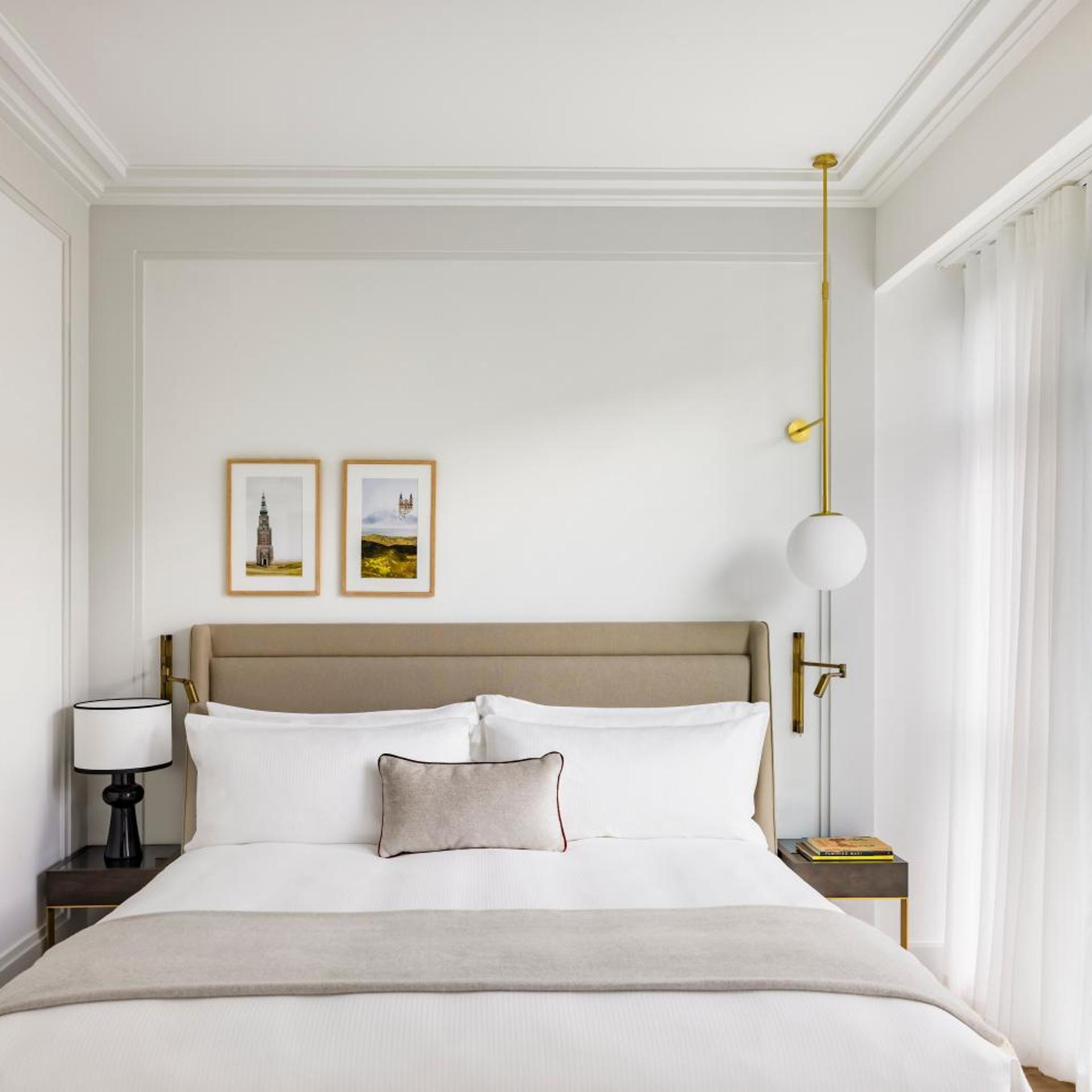 Collection, Suite, Balcony