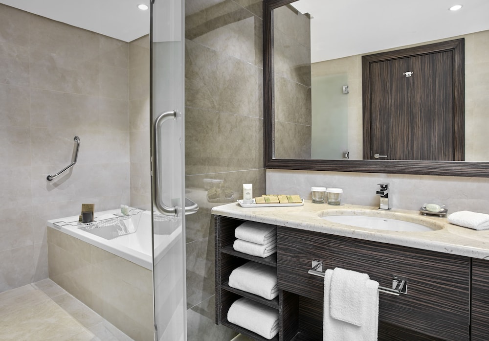 Crowne Plaza Kuwait Al Thuraya 18/79
