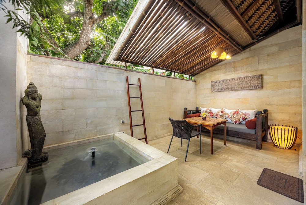 Karmagali Boutique Suites 23/46