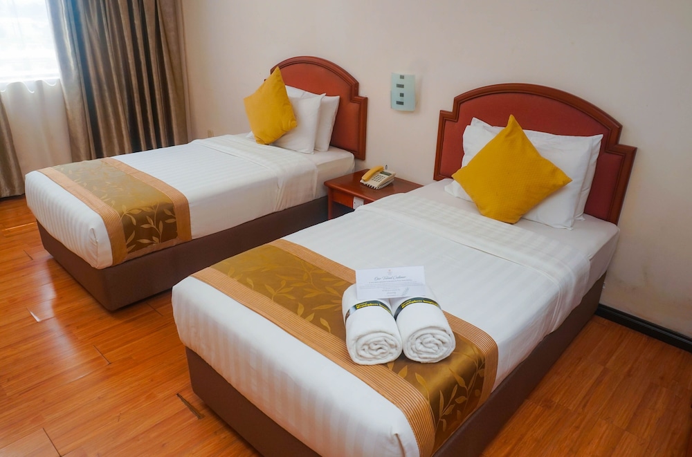 Margherita Plaza Hotel 28/63