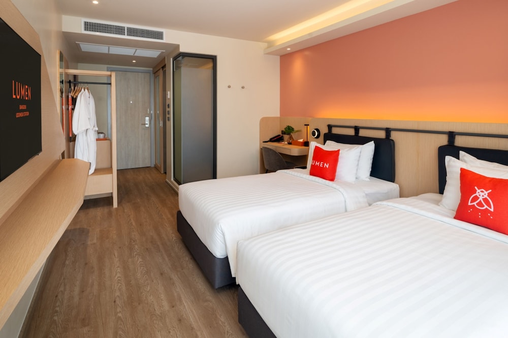 Lumen City View Twin