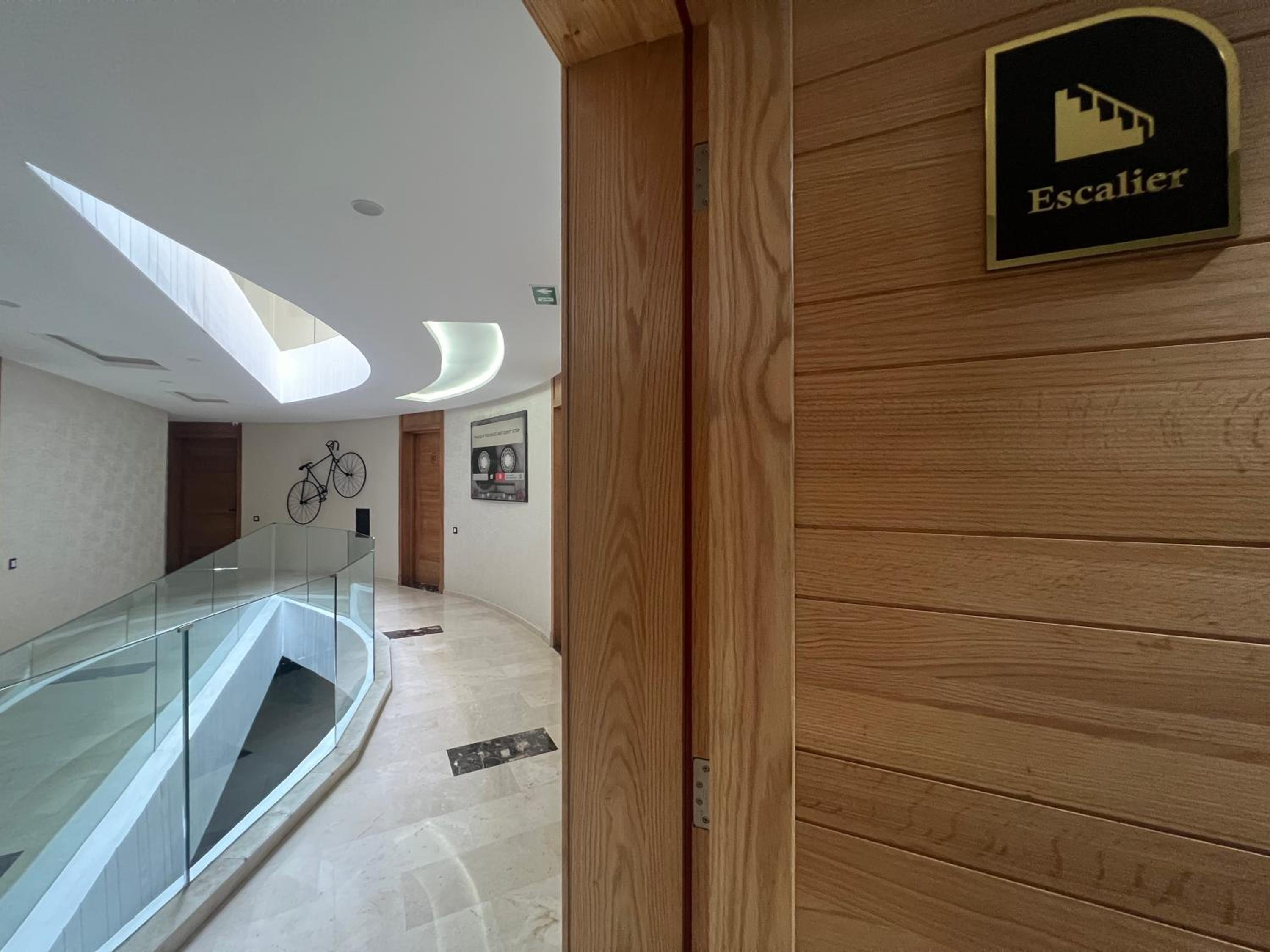 Zen Suites Hotel 41/67