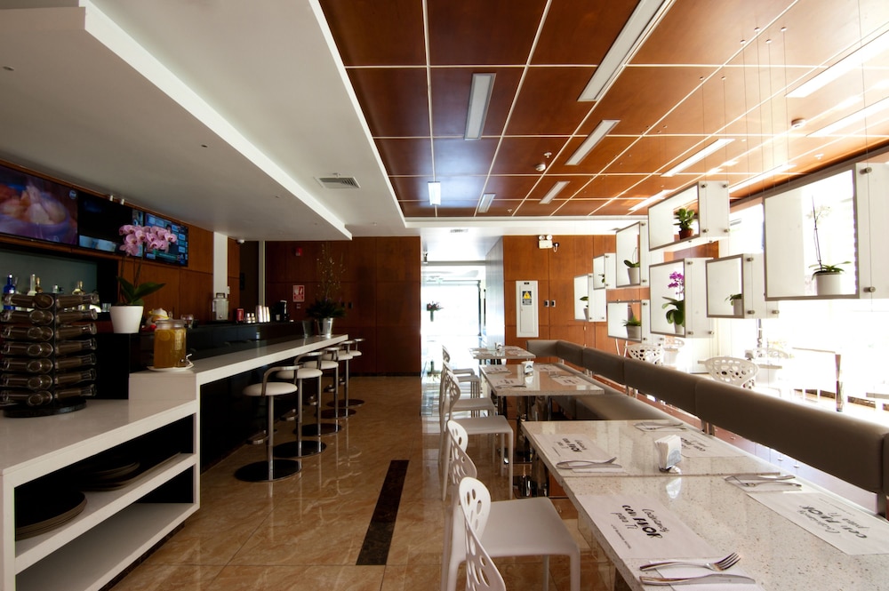 Lyz Business Hotel 40/44