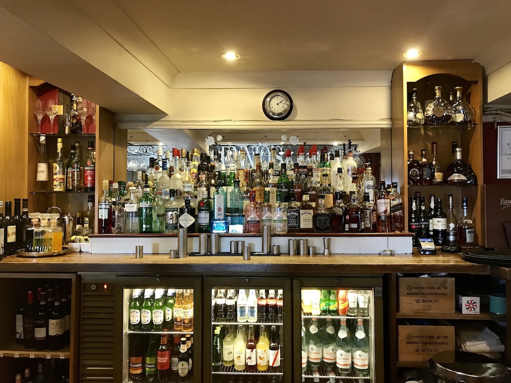 Ennios Boutique Hotel 38/50