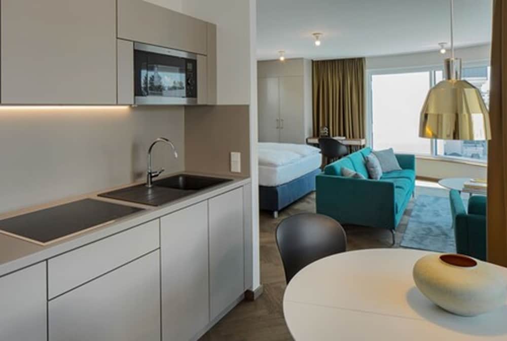 Dd Suites Serviced Apartments 34/35