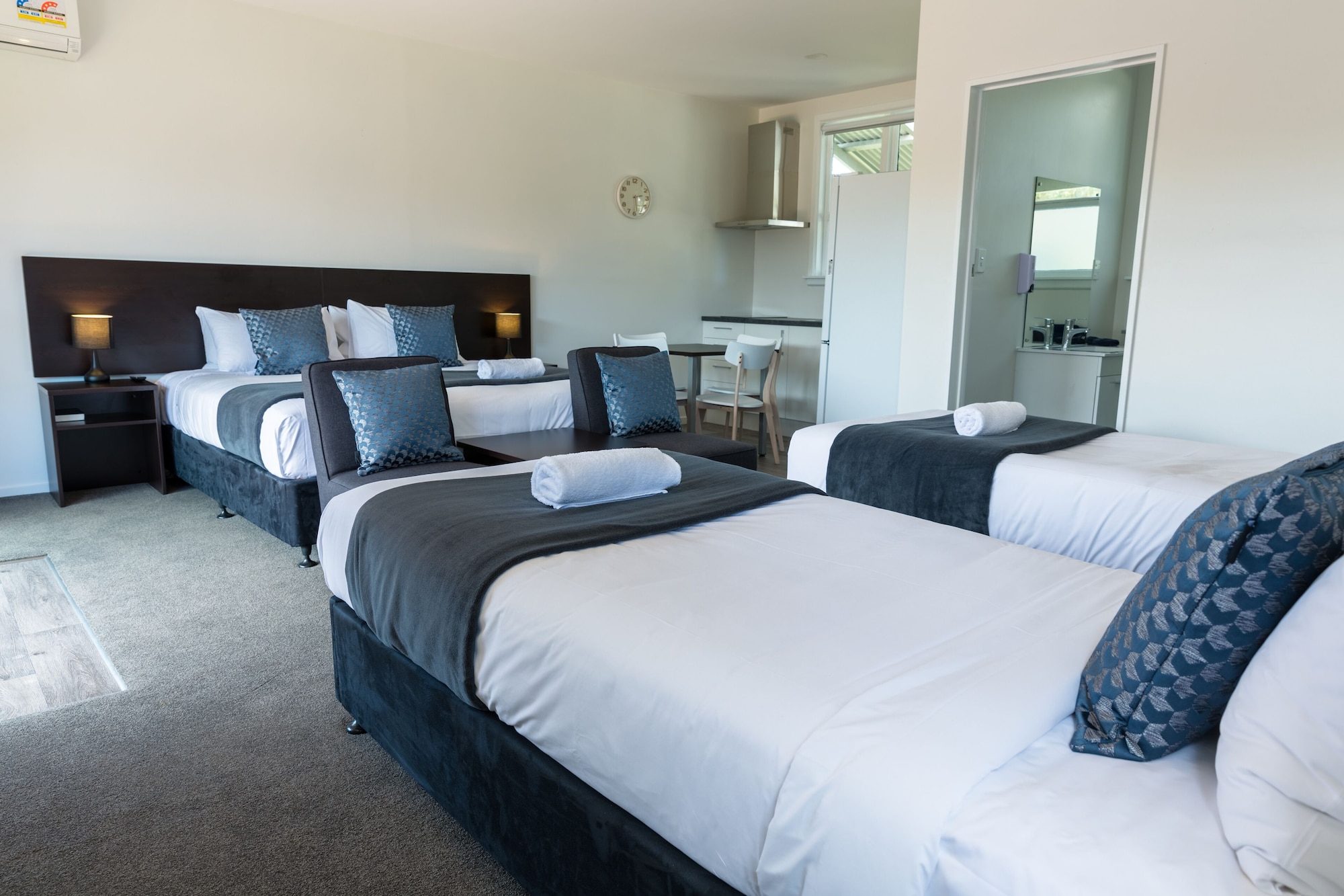 Select, King and Twin Beds