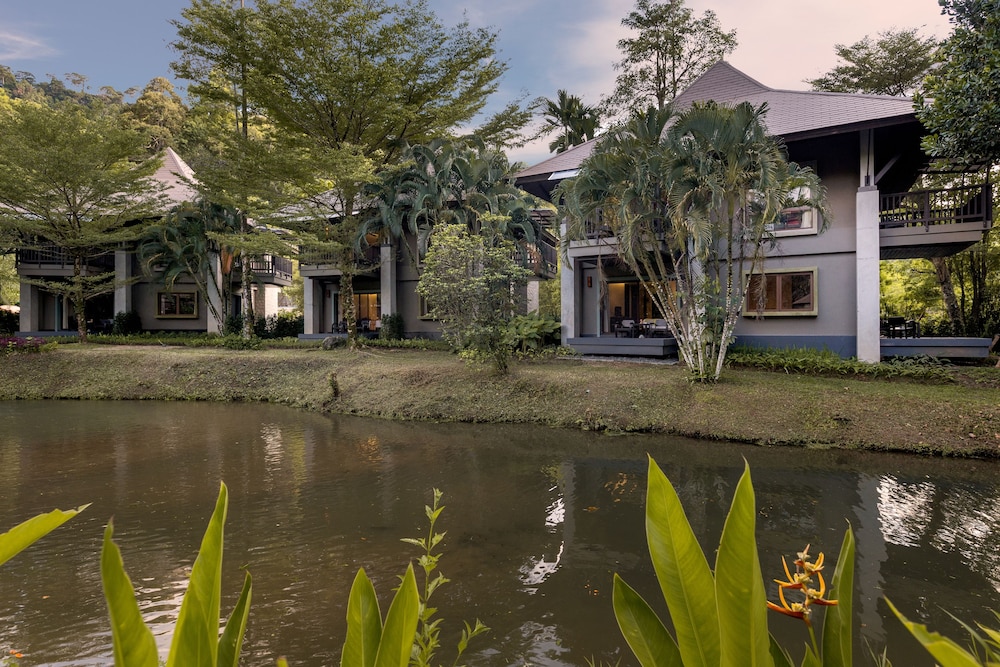 Khaolak Wanaburee Resort in TAKUA PA