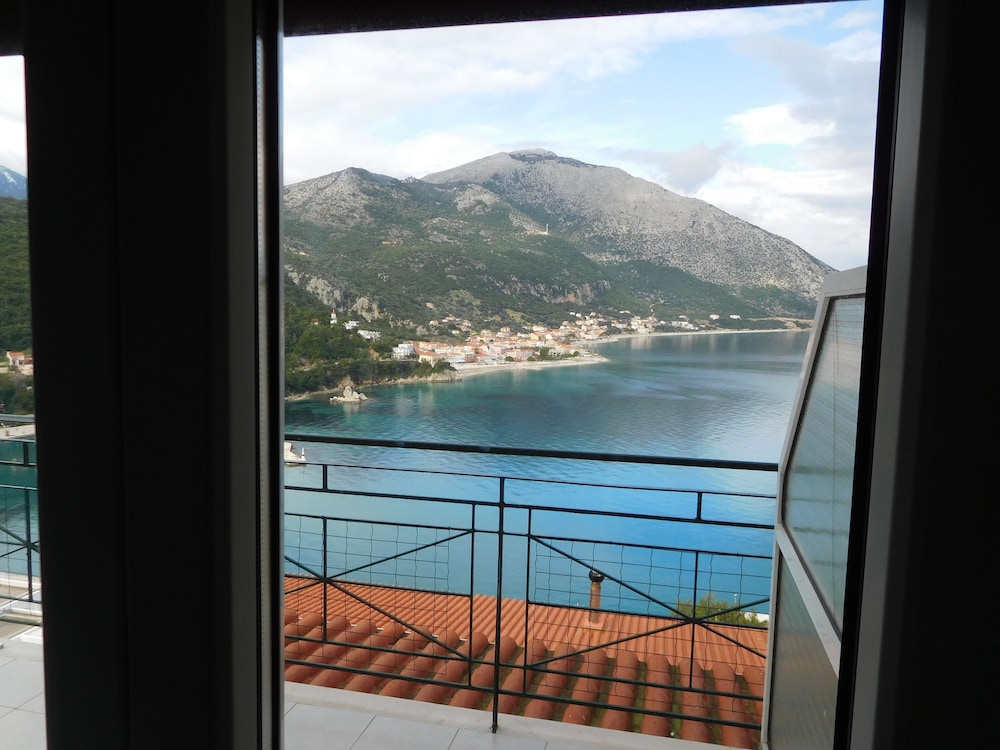 Oceanis Hotel Kefalonia 50/61