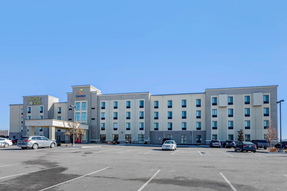 MainStay Suites Near Denver Downtown 68/73
