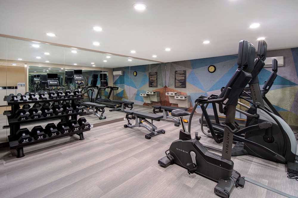 CANDLEWOOD SUITES COLUMBIA-FT. JACKSON 35/62