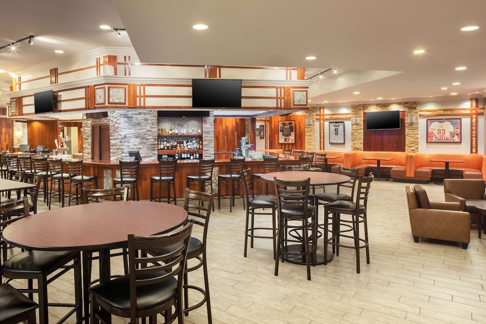 DoubleTree by Hilton Cherry Hill Philadelphia 32/46
