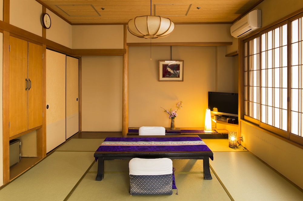 Hotel Nishi No Miyabi Tokiwa 32/50