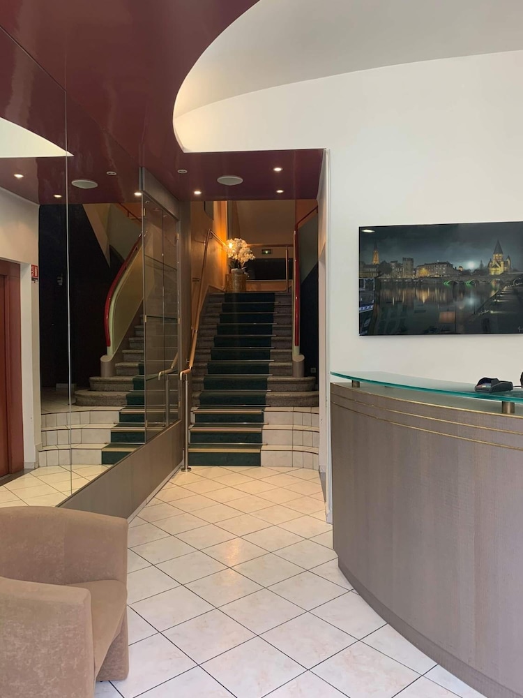 Escurial Hotel 15/54