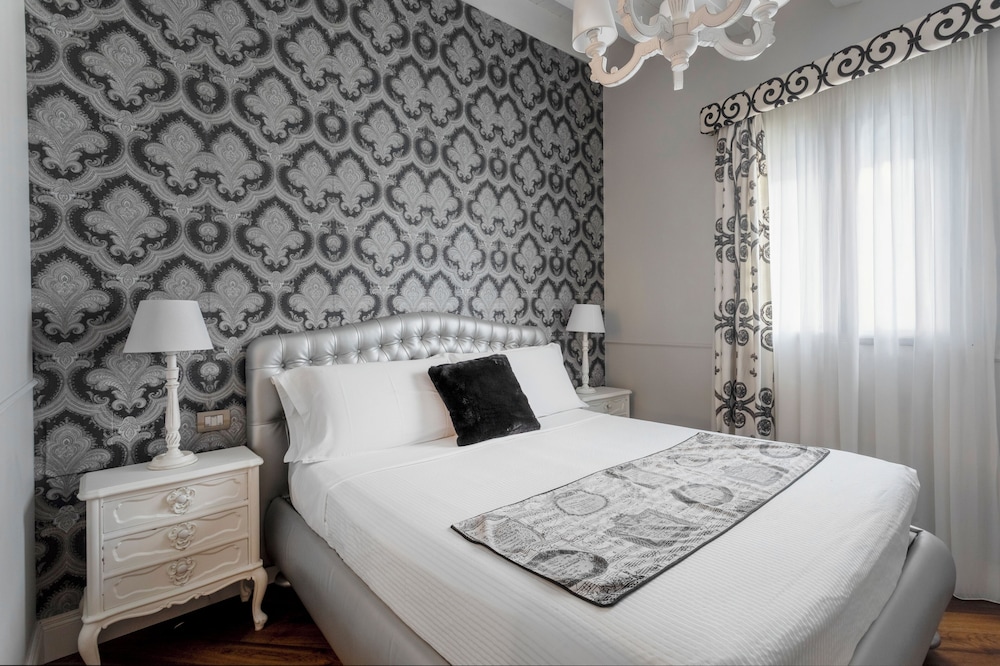 Dimora Bellini Luxury Rooms And Breakfast 15/50