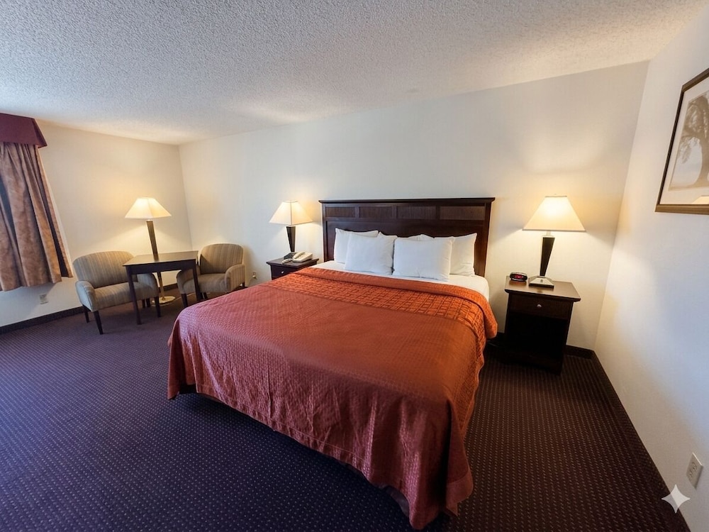 Inn of Lompoc 21/56