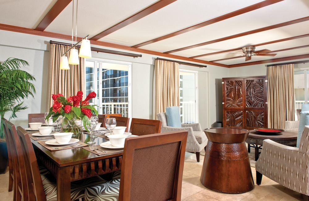 Club Wyndham At Waikiki Beach Walk 34/47